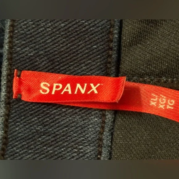 SPANX High Rise Dark Indigo Women's Cotton blend Jeans/Jeggings. Size XL - Picture 3 of 12